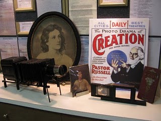 Photo-drame Cr�ation Charles Taze Russell 3